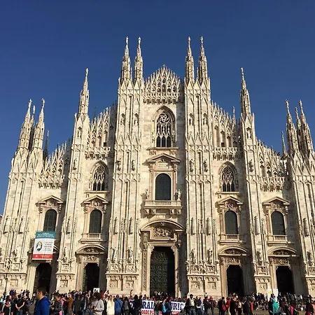 La Casa Sugli Alberi * Milán